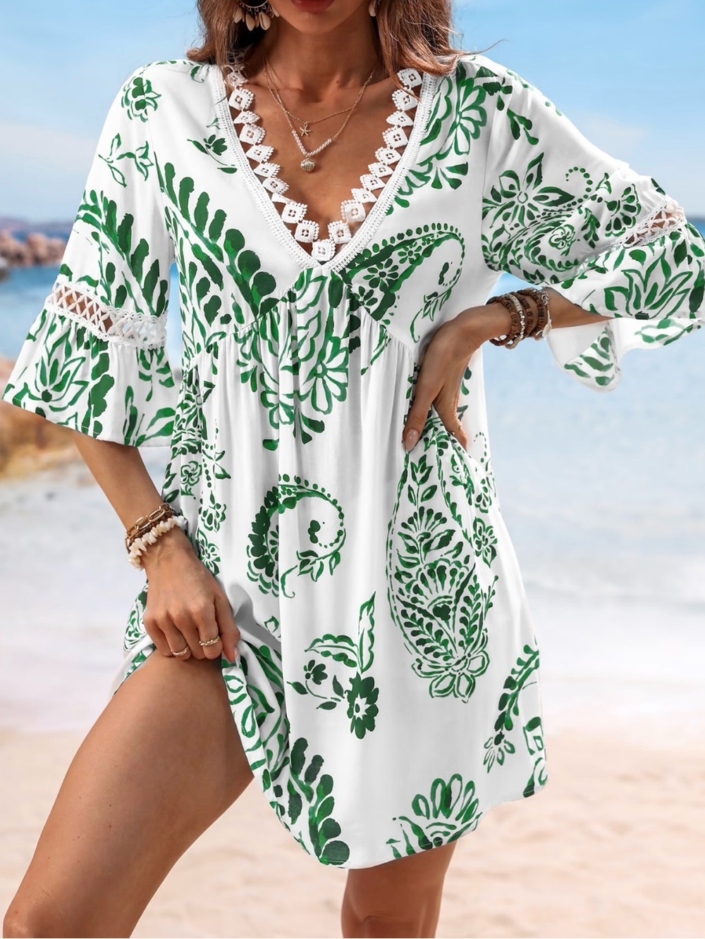 Cupshe Green Paisley V-Neck Mini Dress